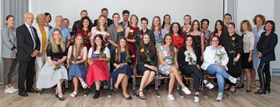ROSENHEIM Großer Jubel in der Berufsfachschule für