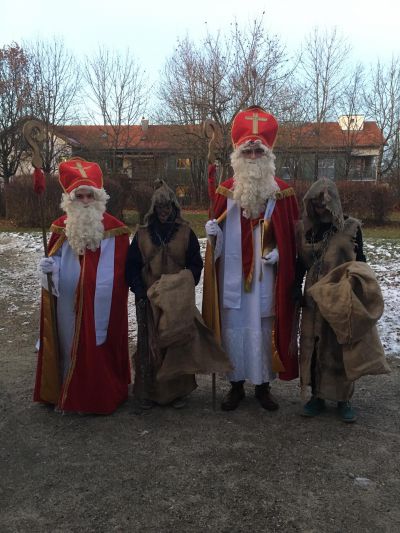 Pfadfinder Nikolaus für einen guten Zweck