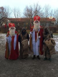 Pfadfinder Nikolaus für einen guten Zweck