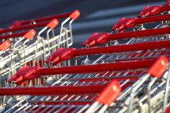 Raubüberfall auf Supermarkt Täter kann unerkannt f