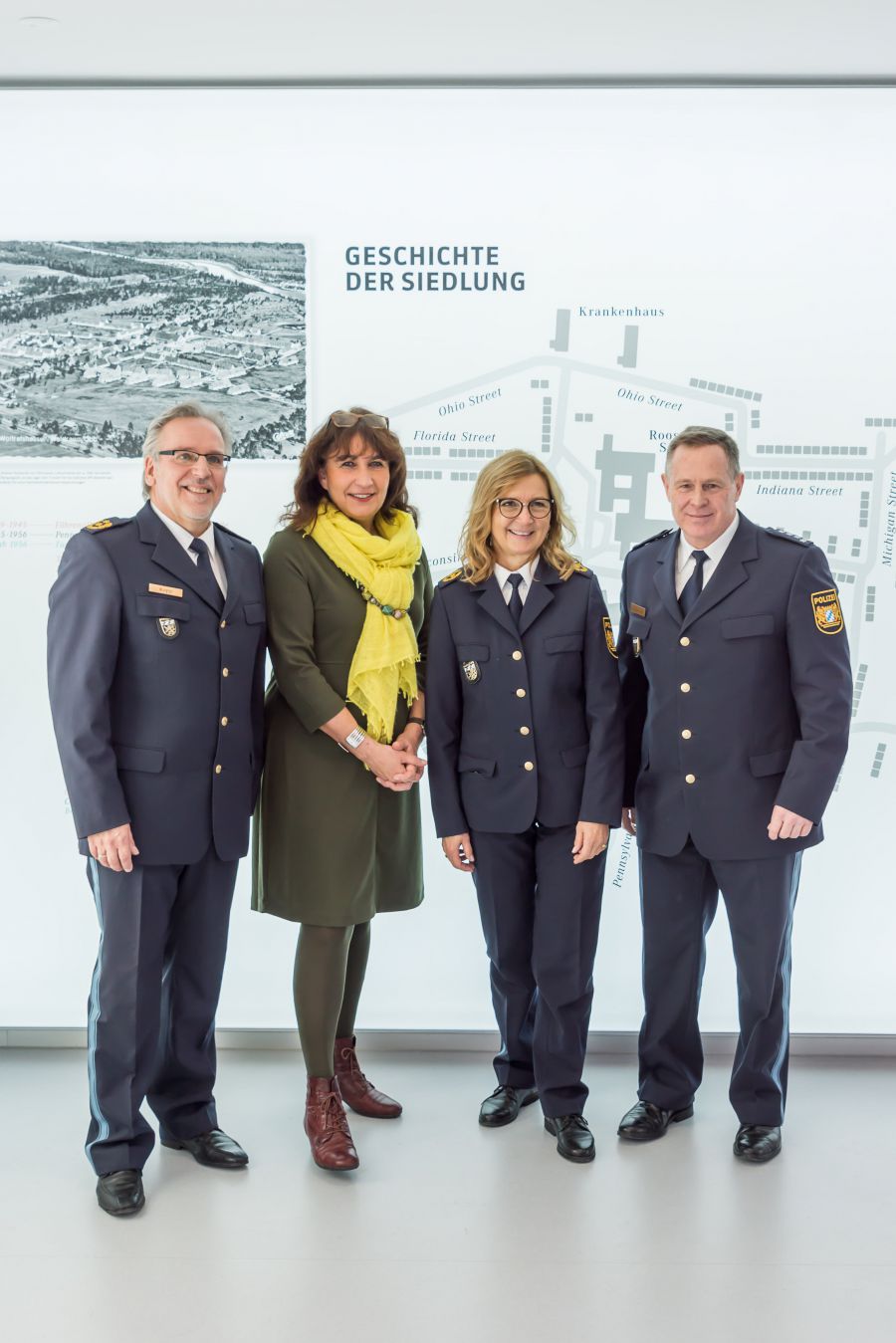 Polizeipräsident von Besuch des Erinnerungsortes B