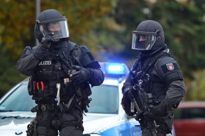Bombendrohung gegen Krankenhaus Patienten vorüberg