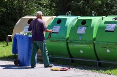 Baldham Müllcontainer in Vollbrand