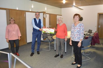 Kirchseeon 100 Jahre Katholische Frauengemeinschaf