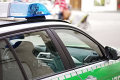 Ebersberg Unfallflucht auf Parkplatz des e EinZ