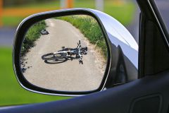 Markt Schwaben Fahrradfahrer bei Verkehrsunfall le