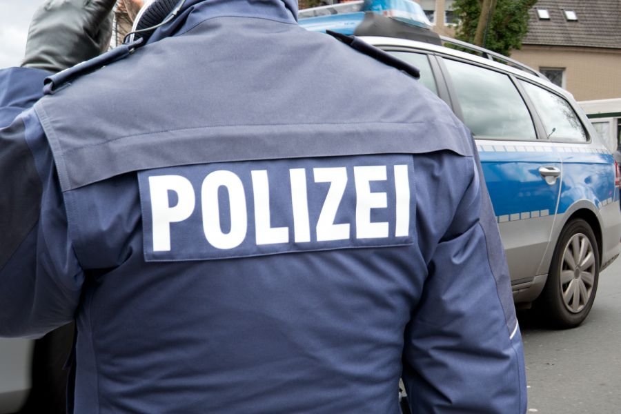 Pliening Gelting Diebstahl eines Verbotsschildes