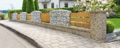 Vaterstetten Gartenzaun angefahren und abgehauen