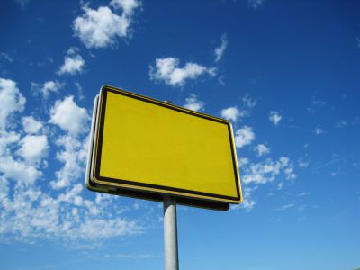 Markt Schwaben Jugendliche legen Straßenschilder a