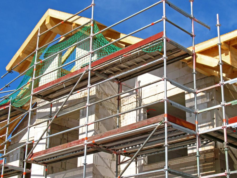 Markt Schwaben Bauarbeiter verletzt sich bei Betri